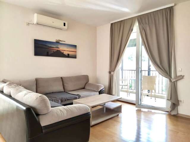 Апартаменты Apartments Nirgilija Тиват-4