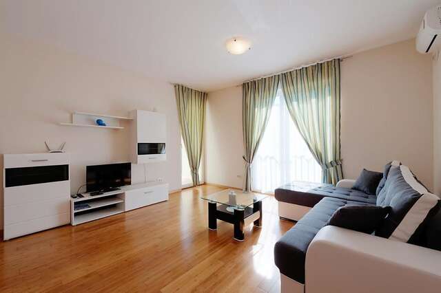 Апартаменты Apartments Nirgilija Тиват-45